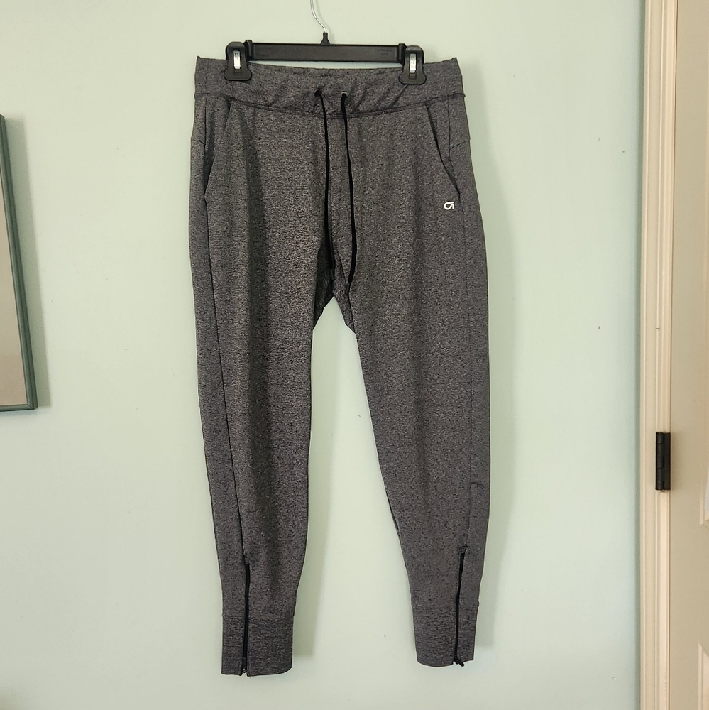 Gap Fit active joggers, size M